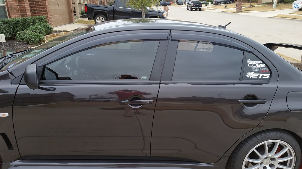 Botaguas para Mitsubishi Lancer 2008-2017