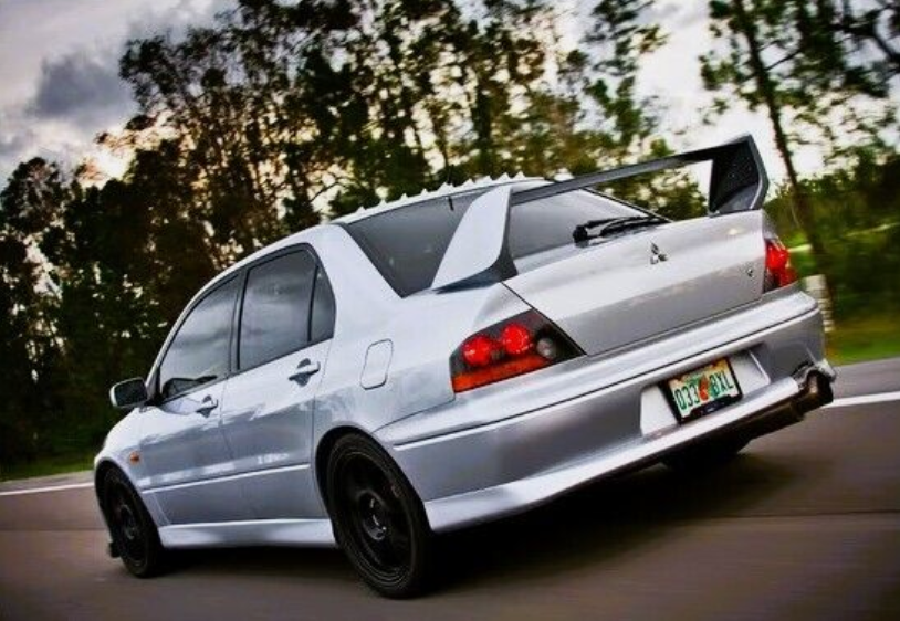 Cola para Mitsubishi Evo 8/9 2004-2007